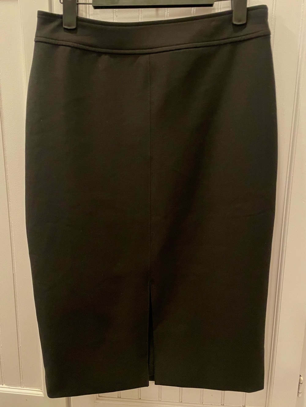 Women’s White House Black Market Knit Lined Zip Pencil Skirt Black - Size 4